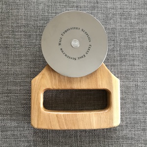 wood handle tool with round blade